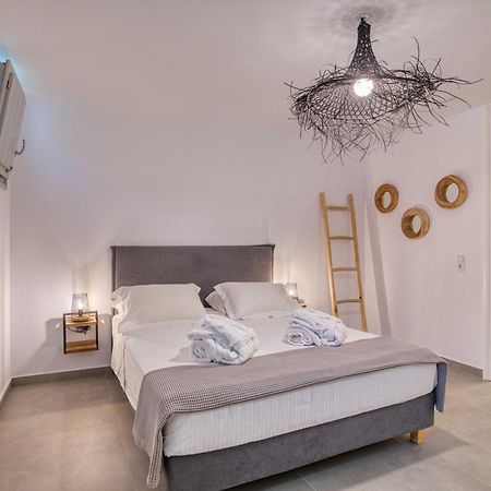 Grand Villa Reve Науса Екстериор снимка