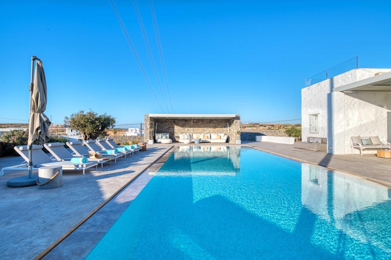 Grand Villa Reve Науса Екстериор снимка