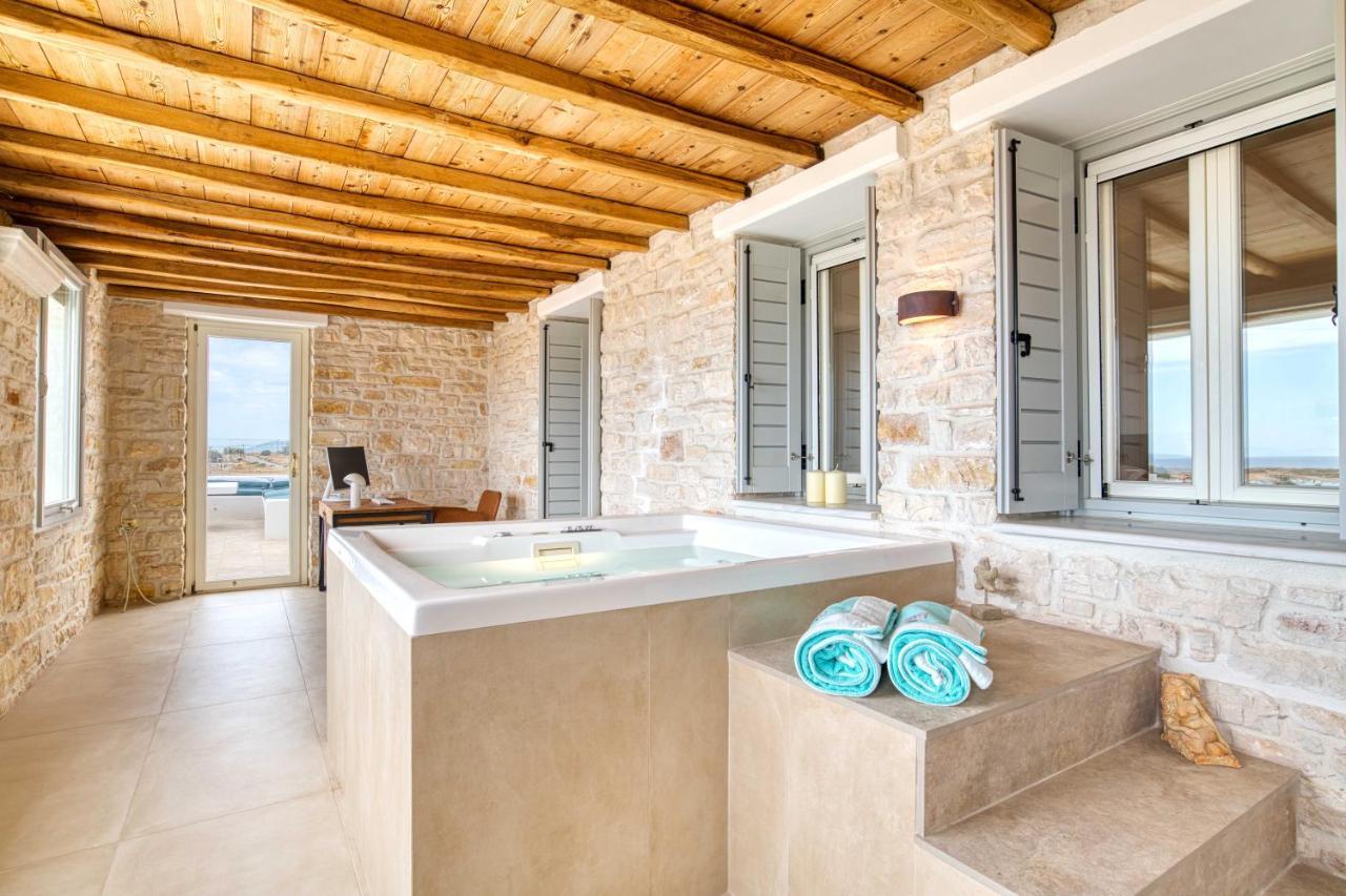 Grand Villa Reve Науса Екстериор снимка