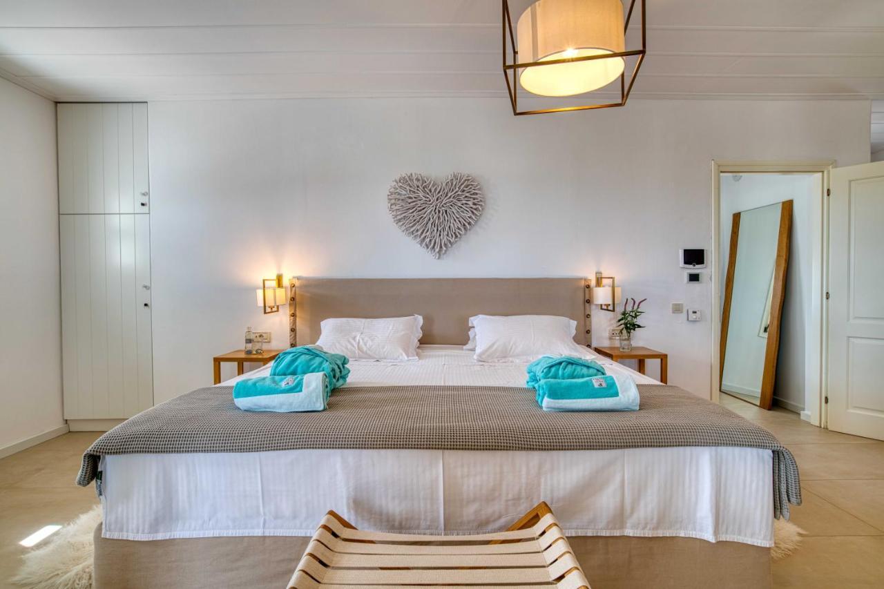Grand Villa Reve Науса Екстериор снимка