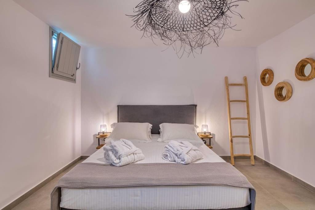 Grand Villa Reve Науса Екстериор снимка